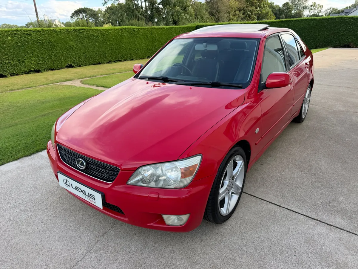 2002 LEXUS IS200 SPORT | BLACK LTH - ALCANTARA - Image 3