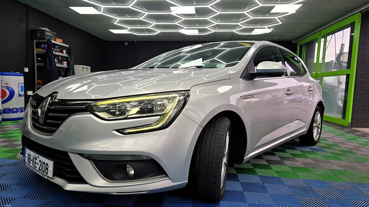 Renault Megane 2018 AA Approved - Image 6