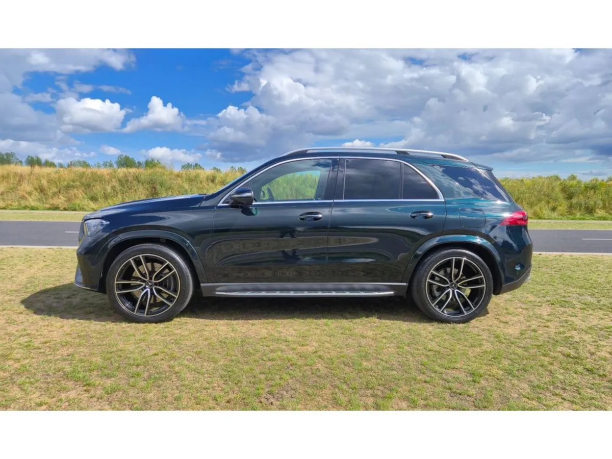 Mercedes-Benz GLE GLE 400 e 4MATIC AMG Line - Image 3