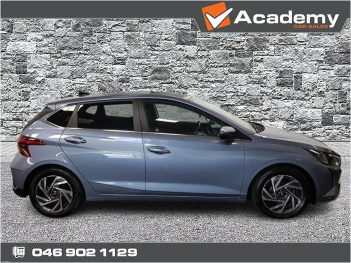Hyundai i20 Deluxe Plus**GREAT SPEC** - Image 6