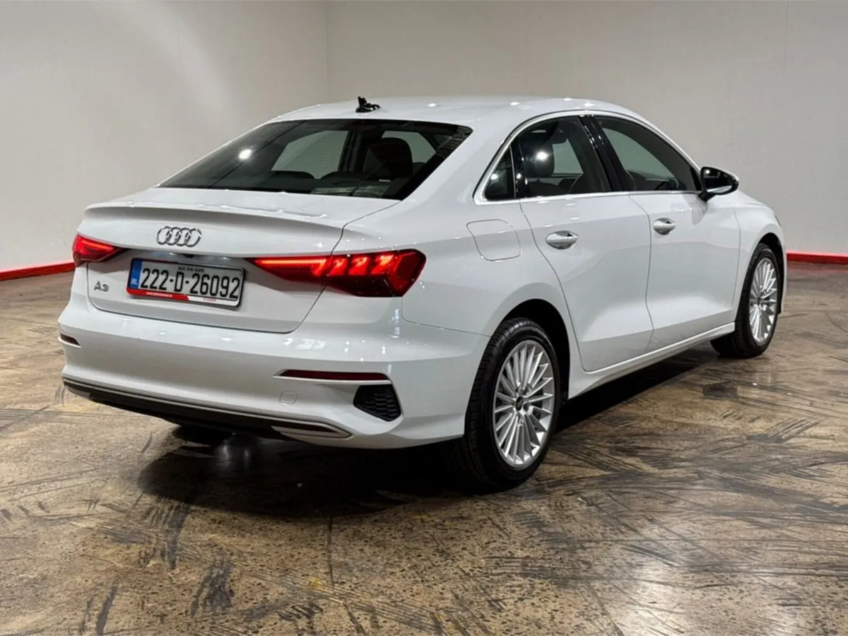 Audi A3 1.0 TFSI ADVANCED - 17'' FACTORY ALLOYS - - Image 3