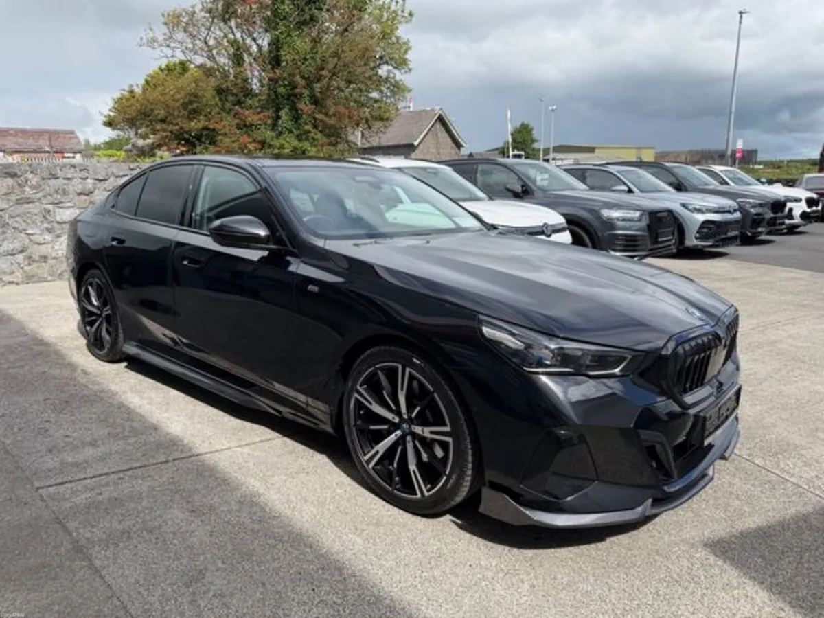 BMW 5-Series 530E M SPORT PRO - Image 5