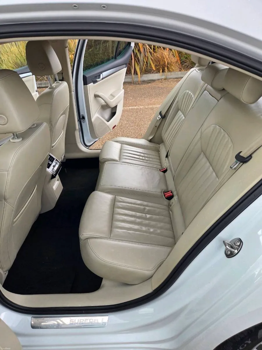 Skoda Superb - Image 3