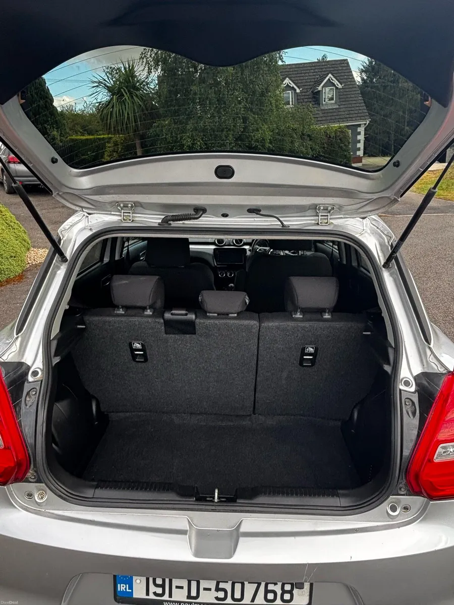 2019 Suzuki Swift SZ3 Automatic - Image 5