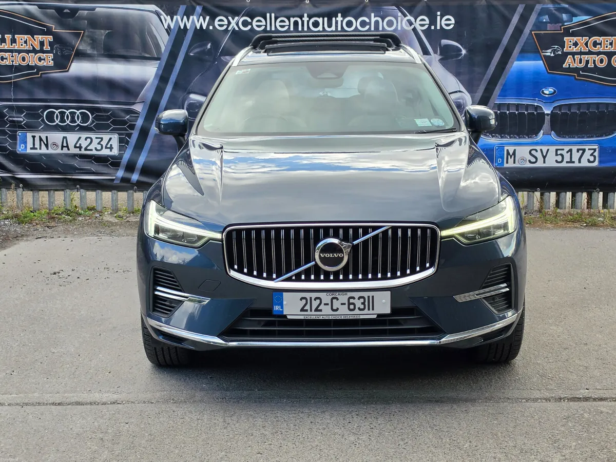 Volvo XC60 2021 HYBRID STUNNIG SUV! IMMACULATE! - Image 2