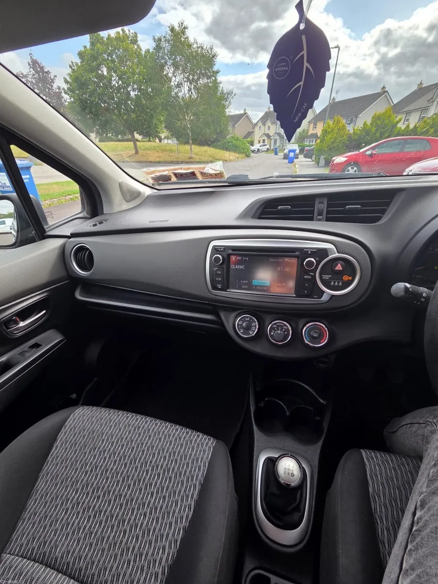 Toyota Yaris 2014 - Image 5