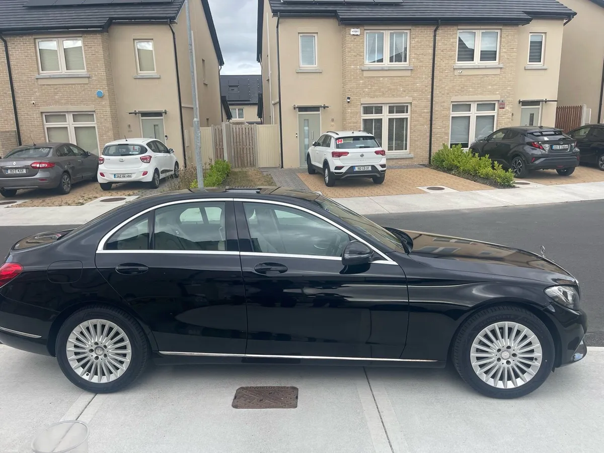 Mercedes Benz C220d 2015 - Image 3