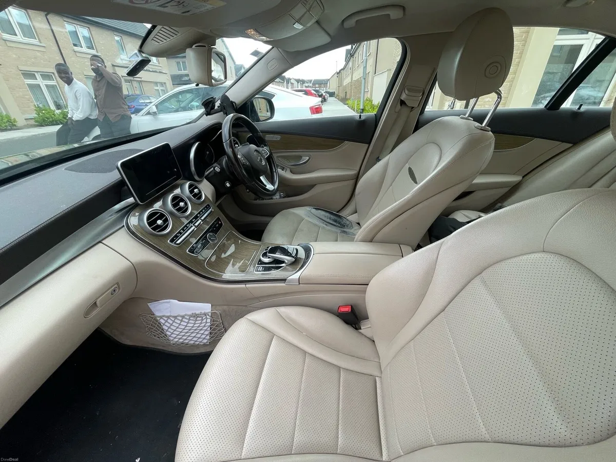 Mercedes Benz C220d 2015 - Image 5