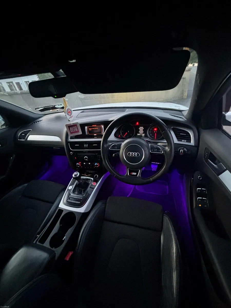 Audi A4 S line - Image 6