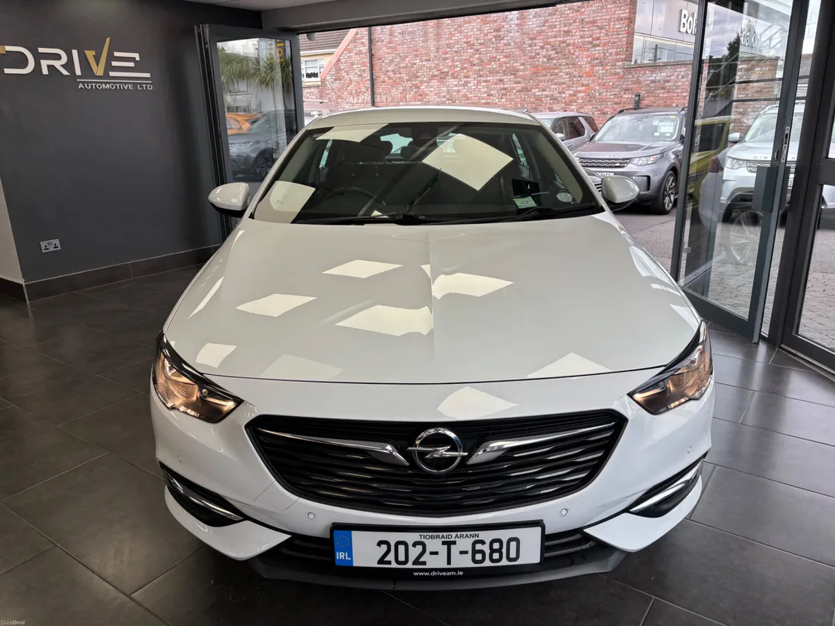 Opel Insignia 2020 1.5 Turbo SC***1 Year Warranty - Image 4
