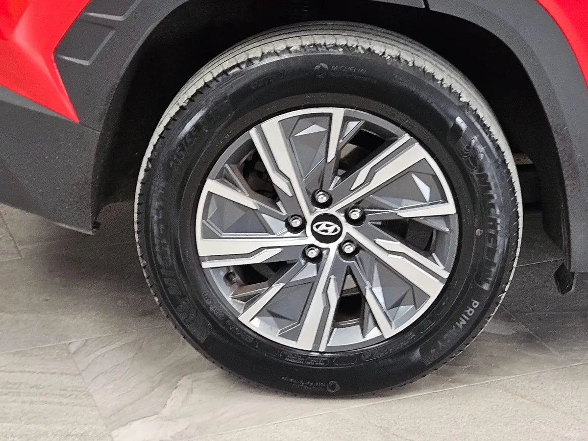 24 HYUNDAI TUCSON COMFORT PLUS - Image 6