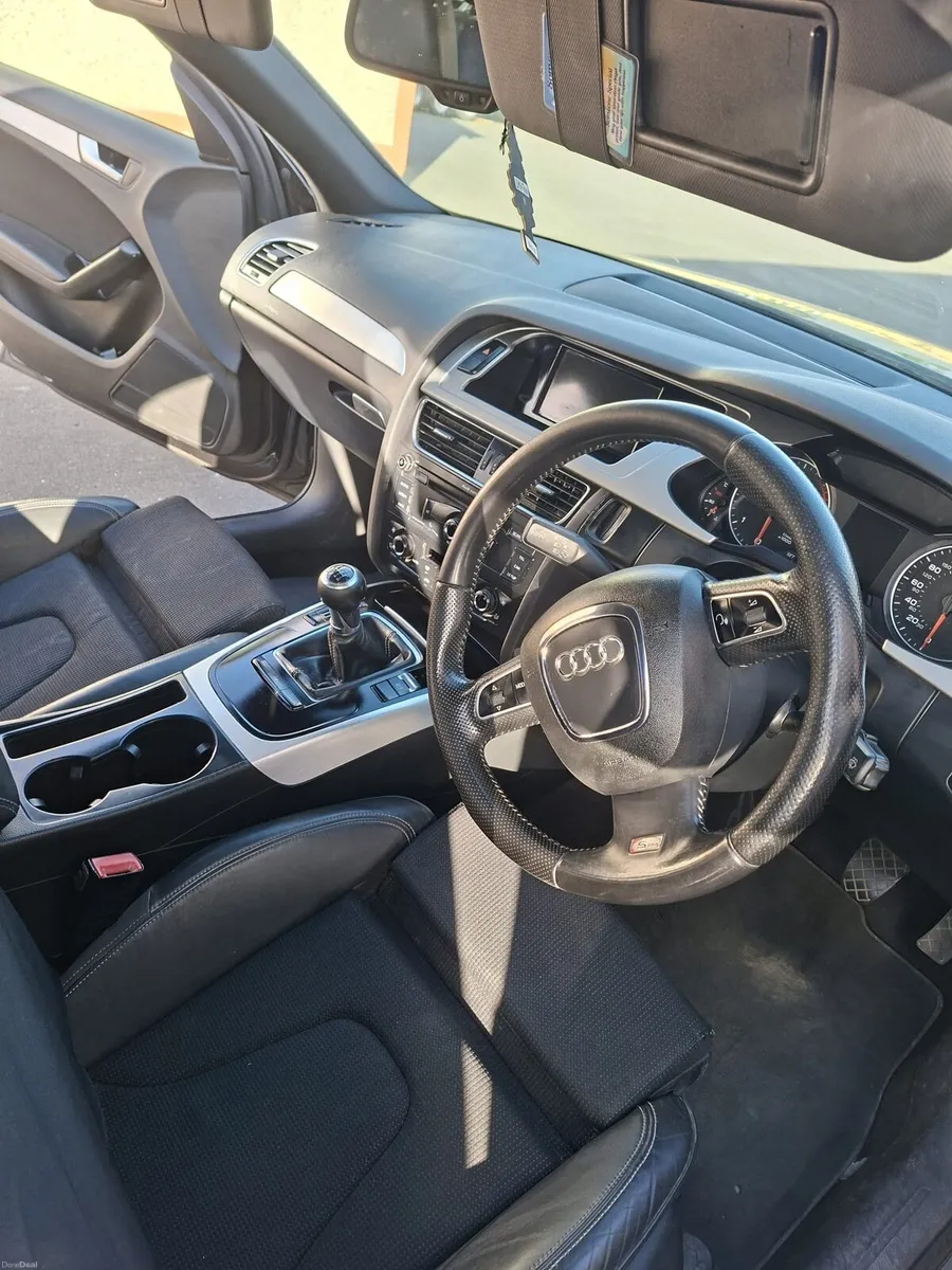 Audi A4 - Image 6