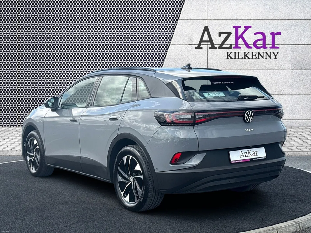 Volkswagen ID.4 2024 LIFE EDITION 77KW 282BHP - LO - Image 6