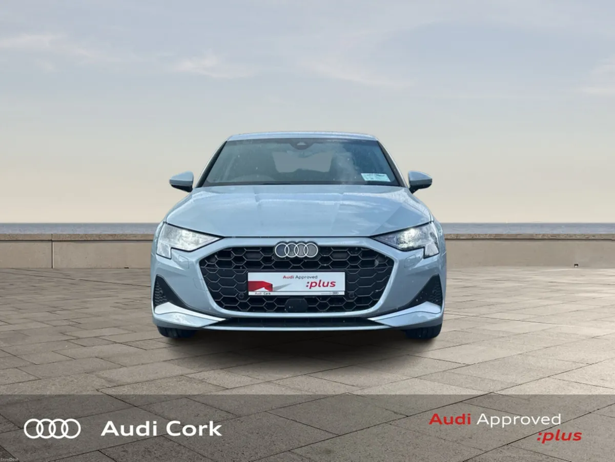 Audi A3 SALOON 30TFSI 115BHP SE WITH COMFORT PACK - Image 2