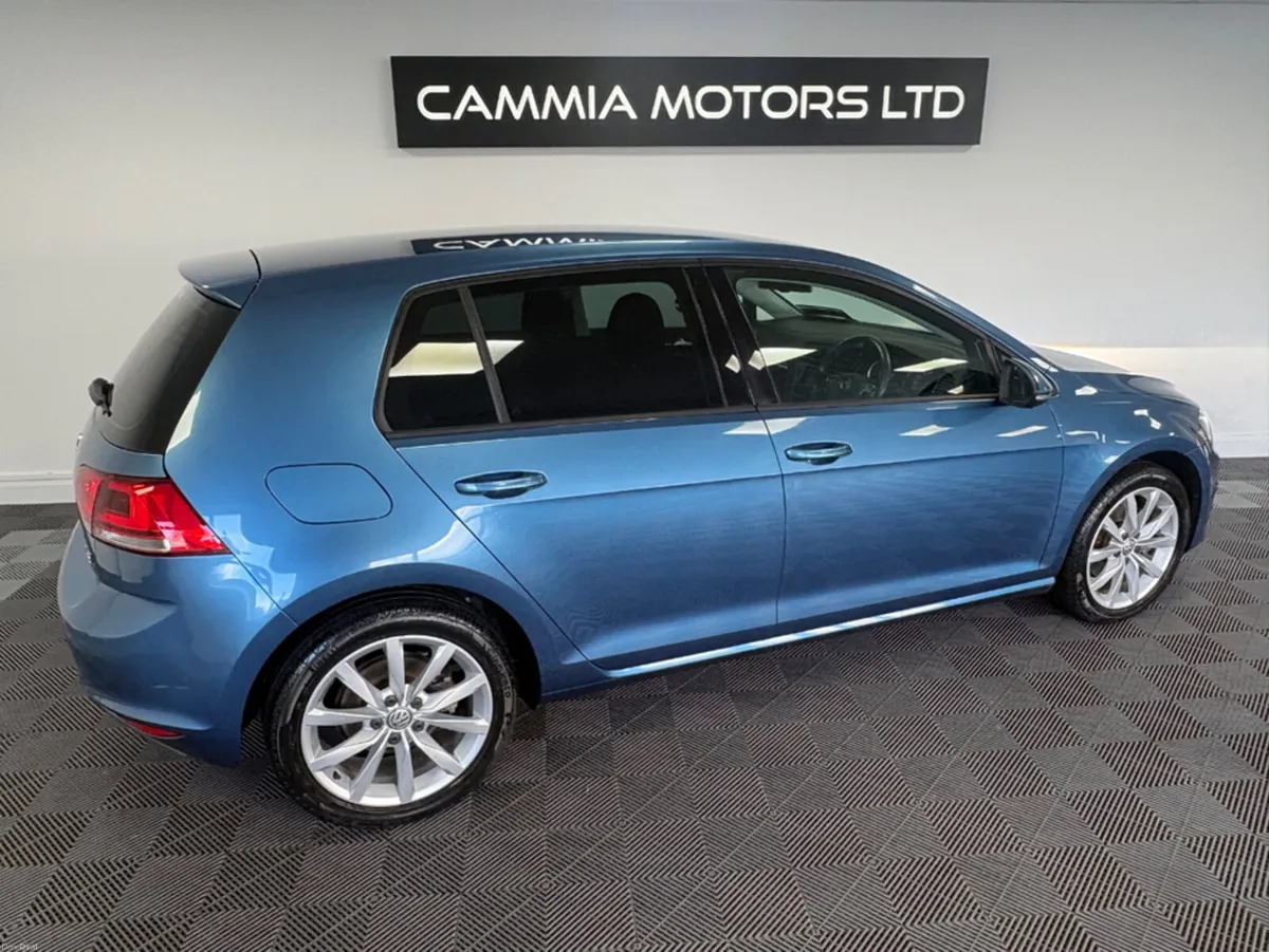 Volkswagen Golf *VOLKSWAGEN GOLF* *REVERSE CAMERA* - Image 2
