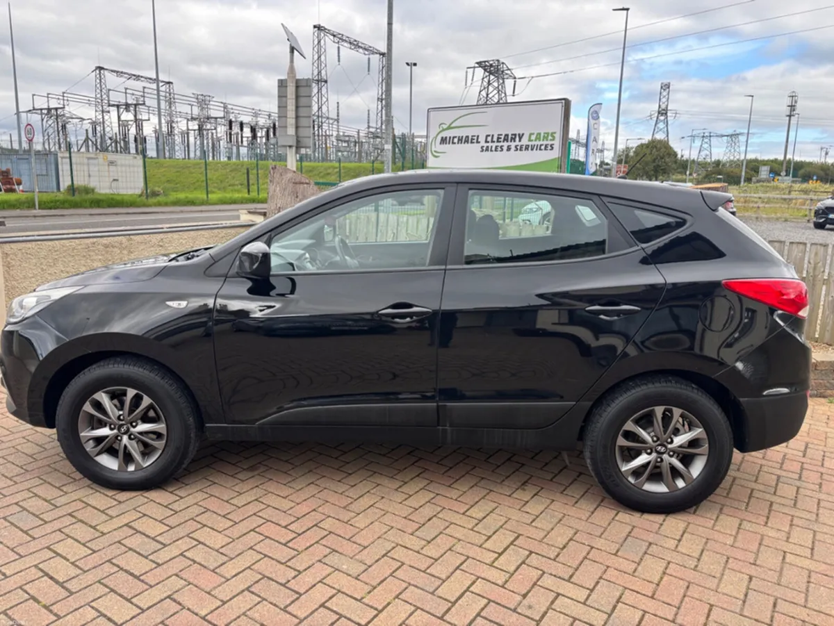 Hyundai ix35 S 5DR - Image 3