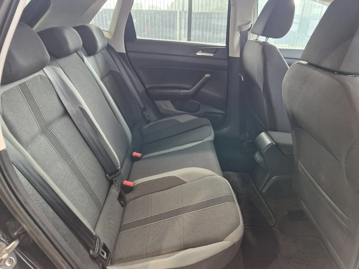 Volkswagen Polo 1.0 TSI Highline - Image 6