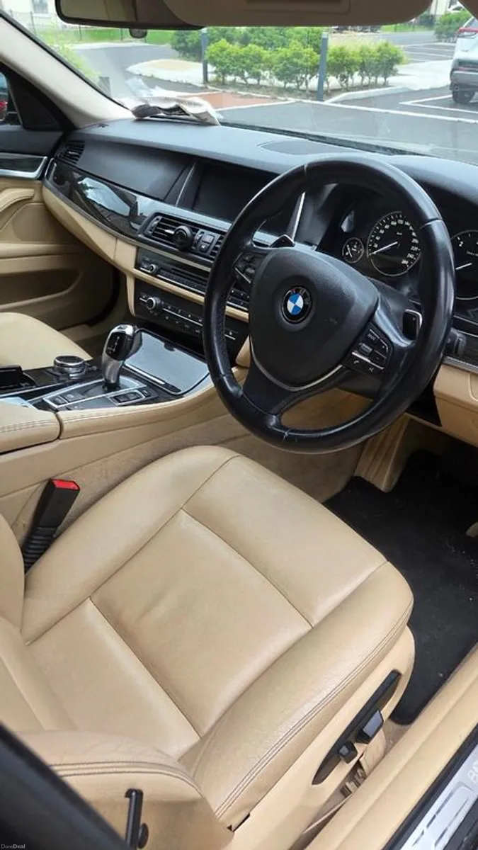 2014 BMW 5 Series - Image 5