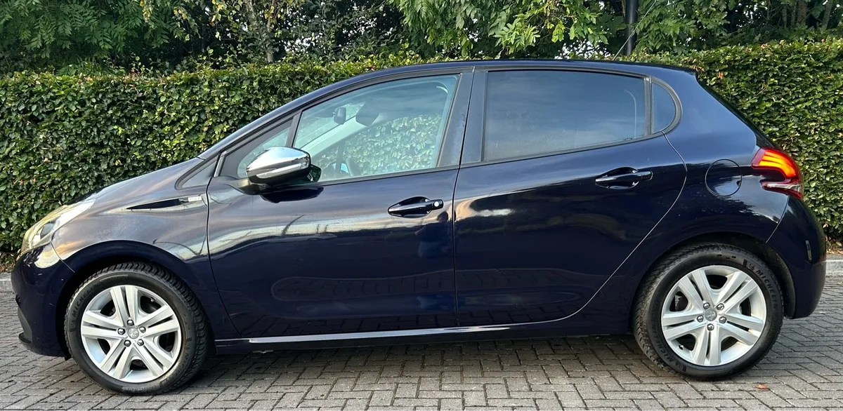 ⭐ 🚙 ONLY 22k KM NEW NCT/WARRANTY PEUGEOT 208 AUTO - Image 6
