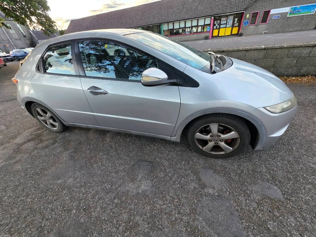 Honda civic 2006 1.8 - Image 1
