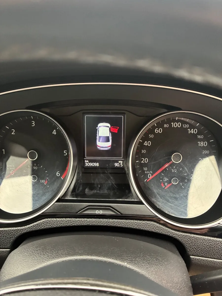 Volkswagen Passat 2015 - Image 3