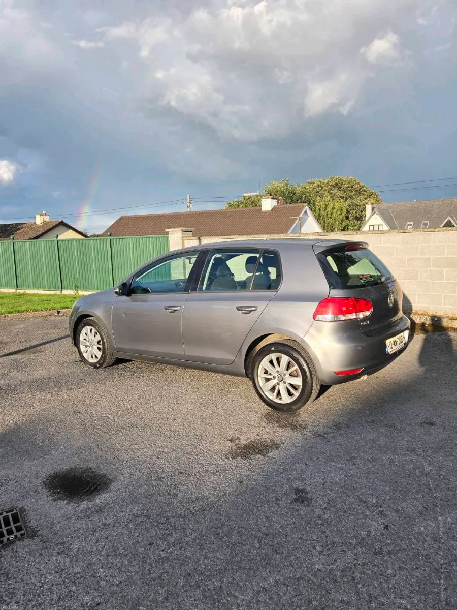 2012 Volkswagen Golf 1.6 TDI Match - Image 2