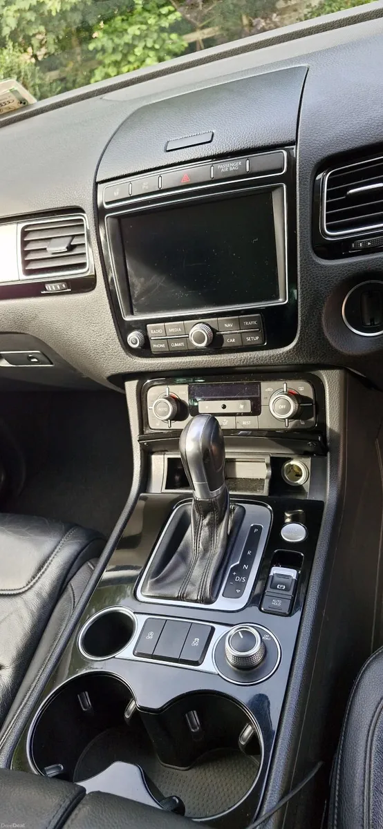 2017 Touareg - No Vat - Image 6