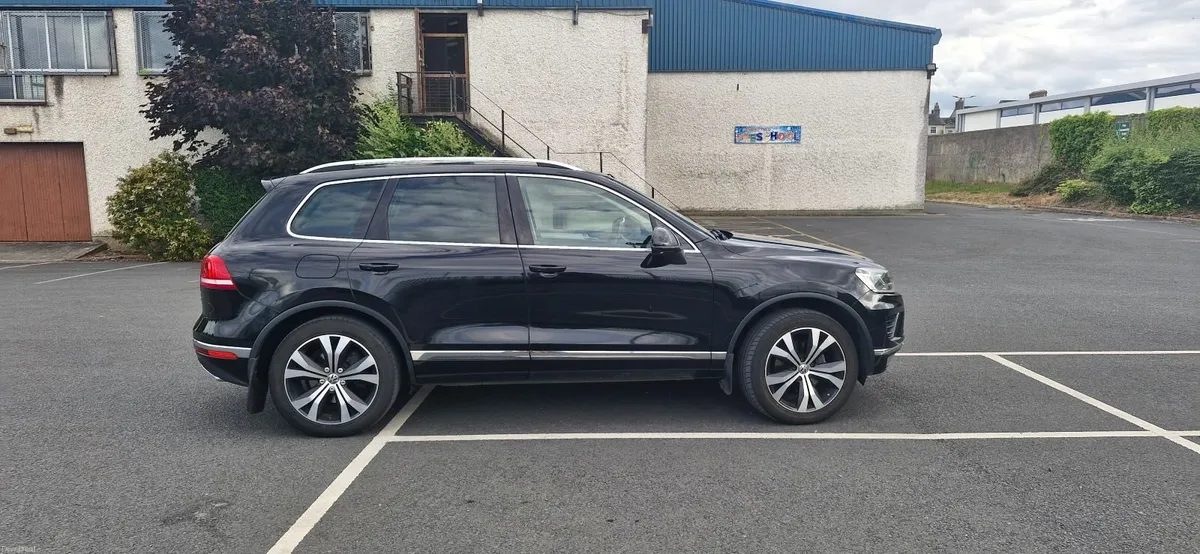 2017 Touareg - No Vat - Image 3