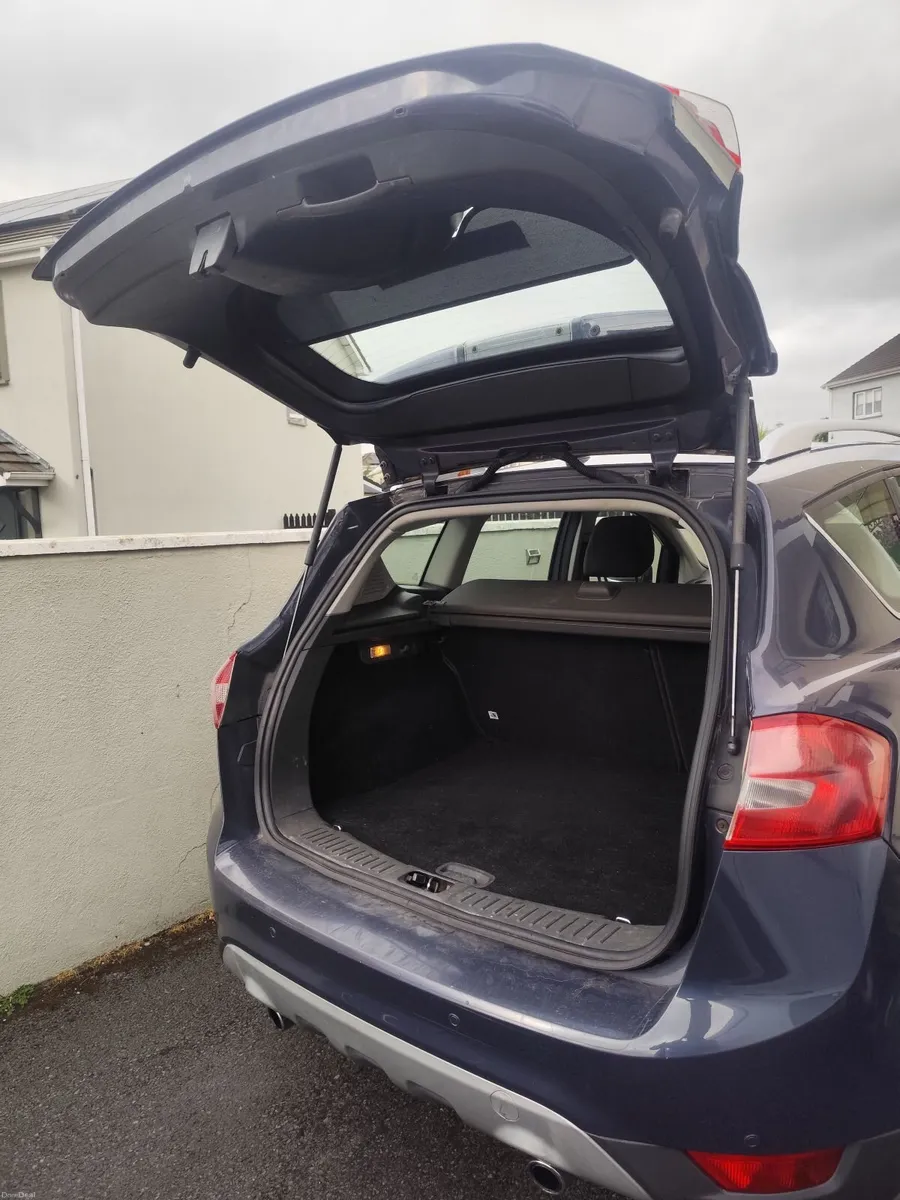 Ford Kuga 2012 - Image 6