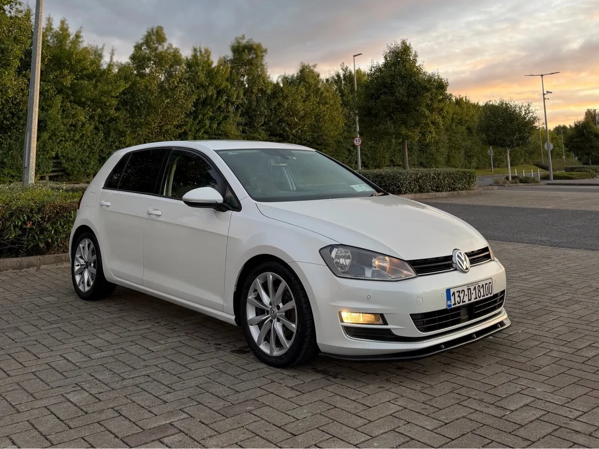 VW GOLF PEARL WHITE - Image 1