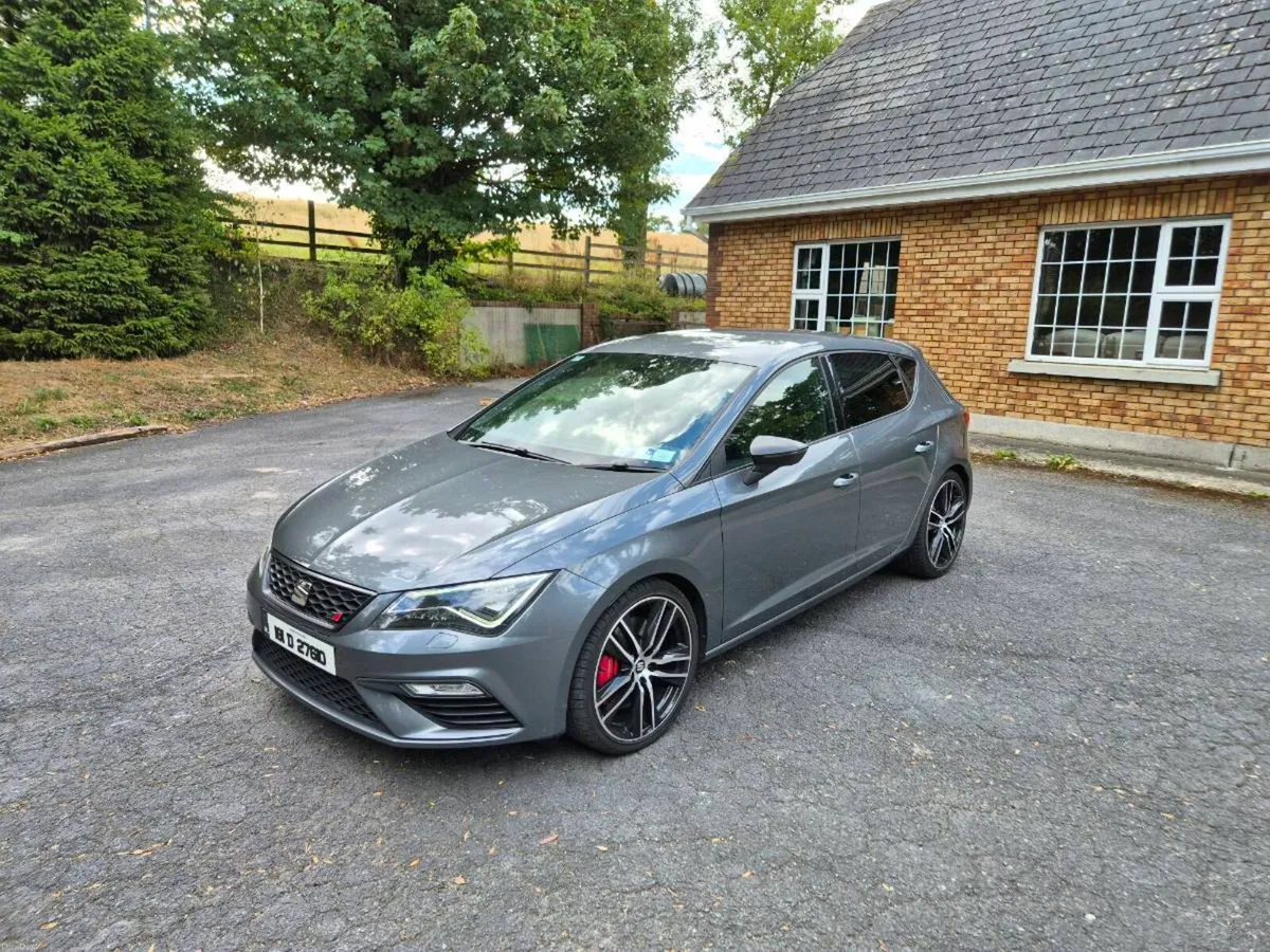 Seat Leon Cupra 300 - Image 2