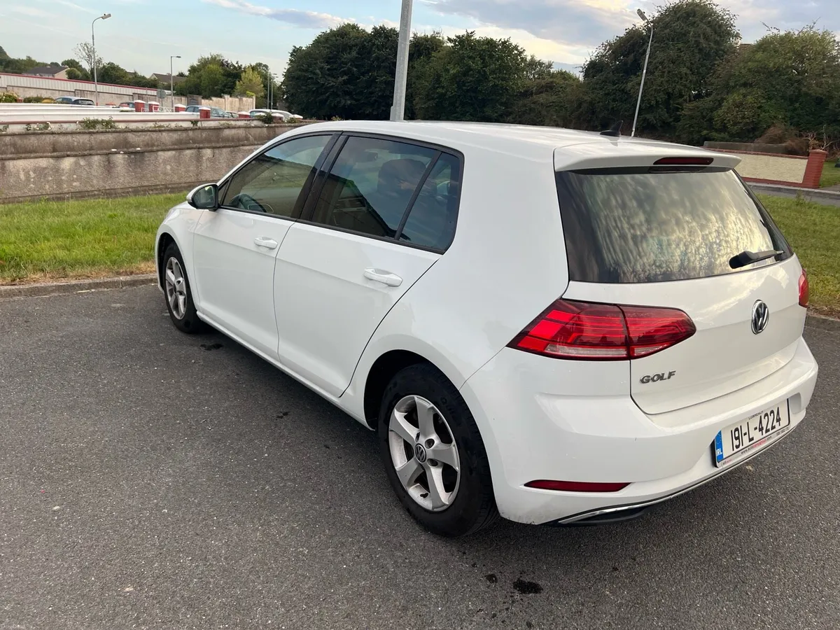Volkswagen Golf 2019 - Image 2