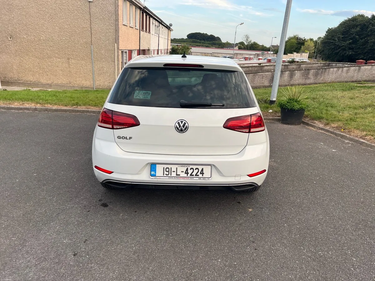 Volkswagen Golf 2019 - Image 4