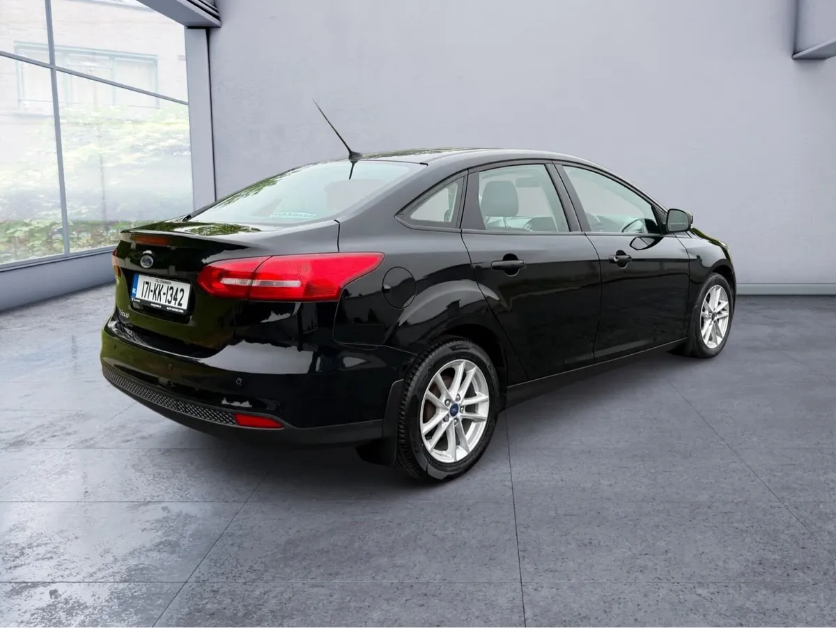 Ford Focus 2017 Saloon 147000KM Full History - Image 2