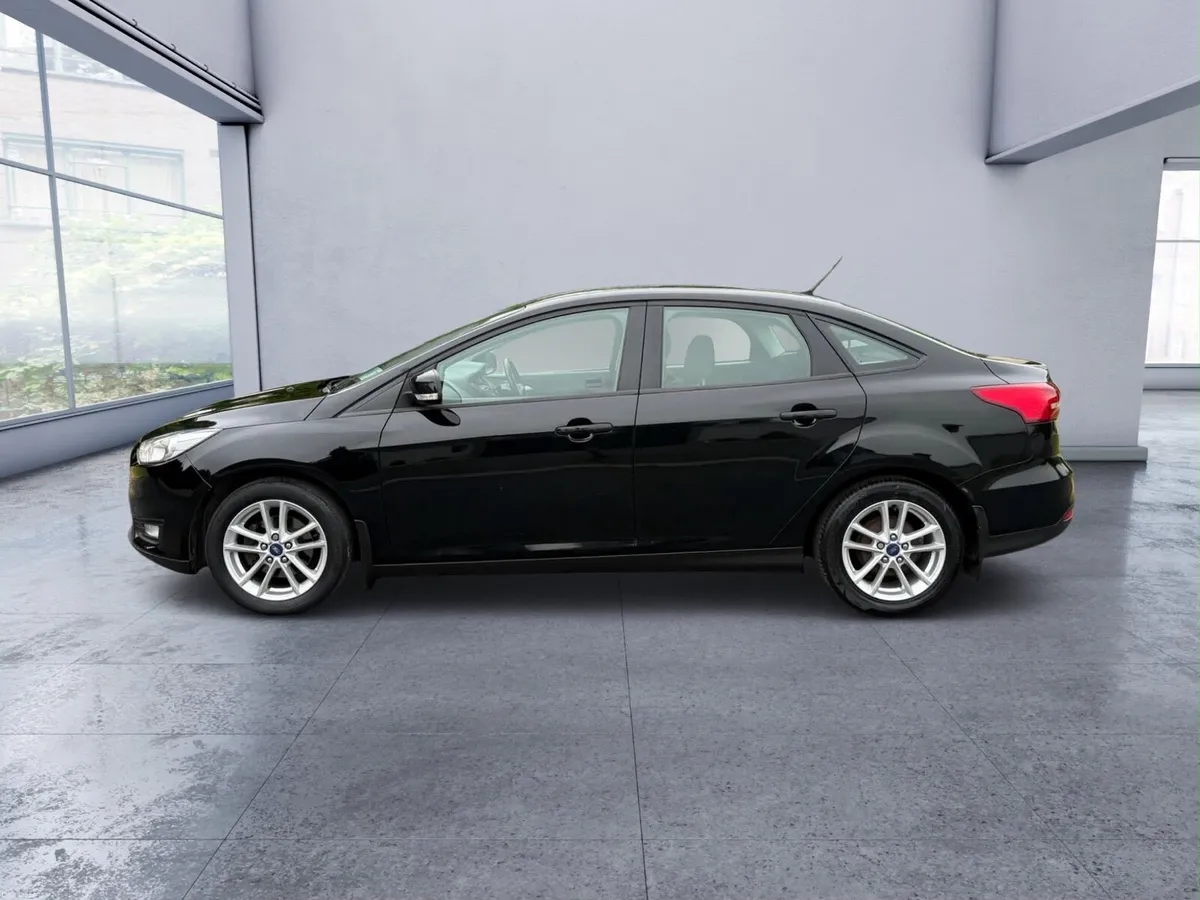 Ford Focus 2017 Saloon 147000KM Full History - Image 4