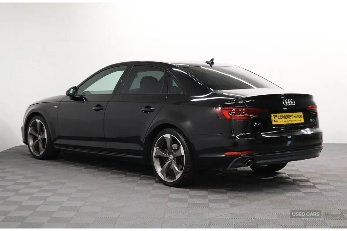 Audi A4 TFSI S line - Image 4