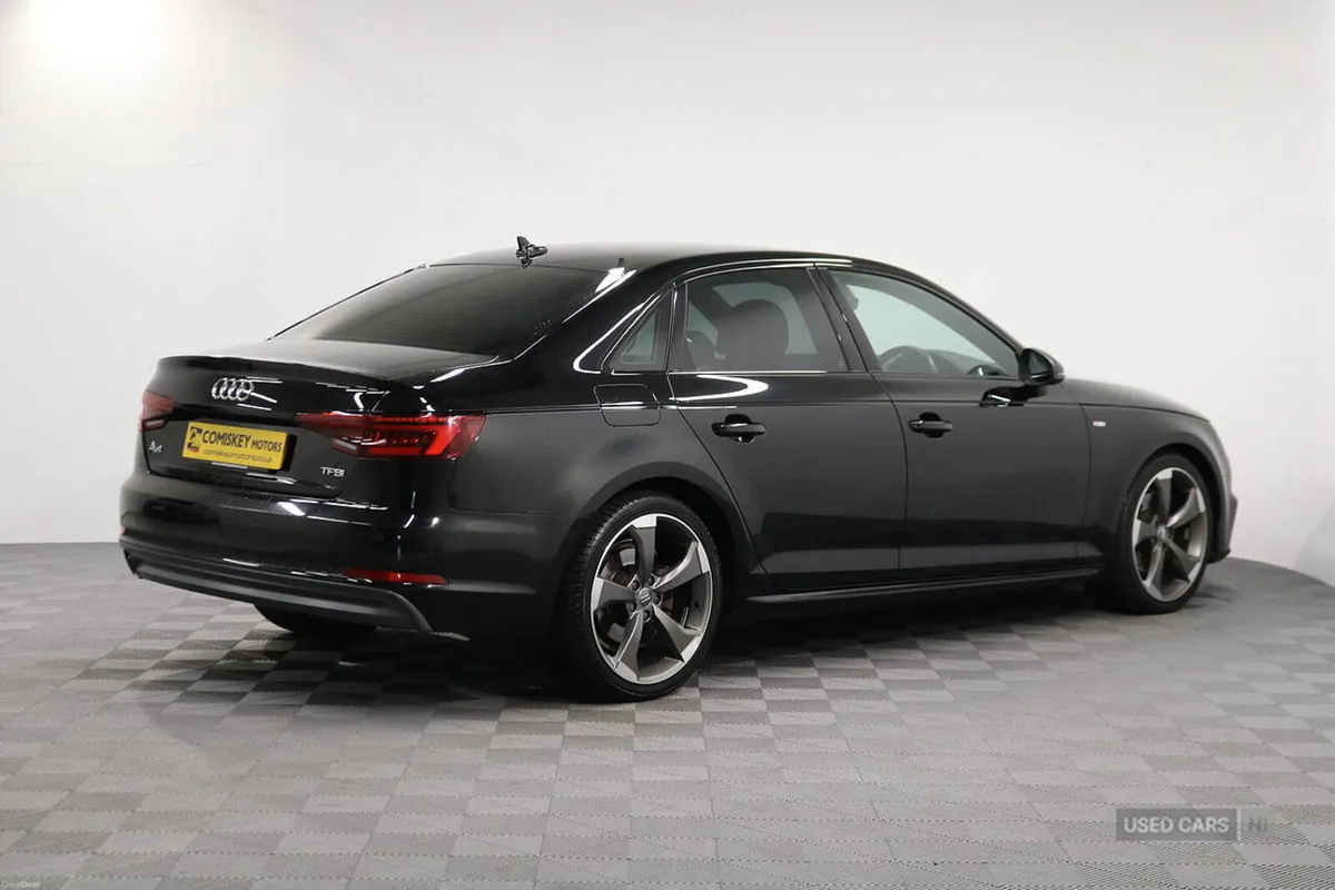 Audi A4 TFSI S line - Image 6