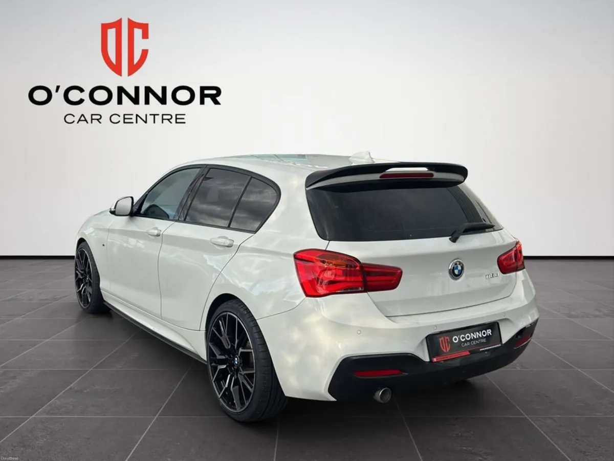 BMW 1-Series Small enough to throw around. classy - Image 4