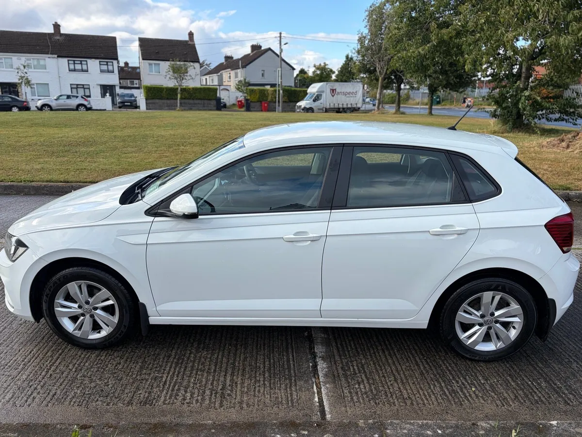 192 VOLKSWAGEN POLO 1.0 MPI 65HP TRENDLINE - Image 1