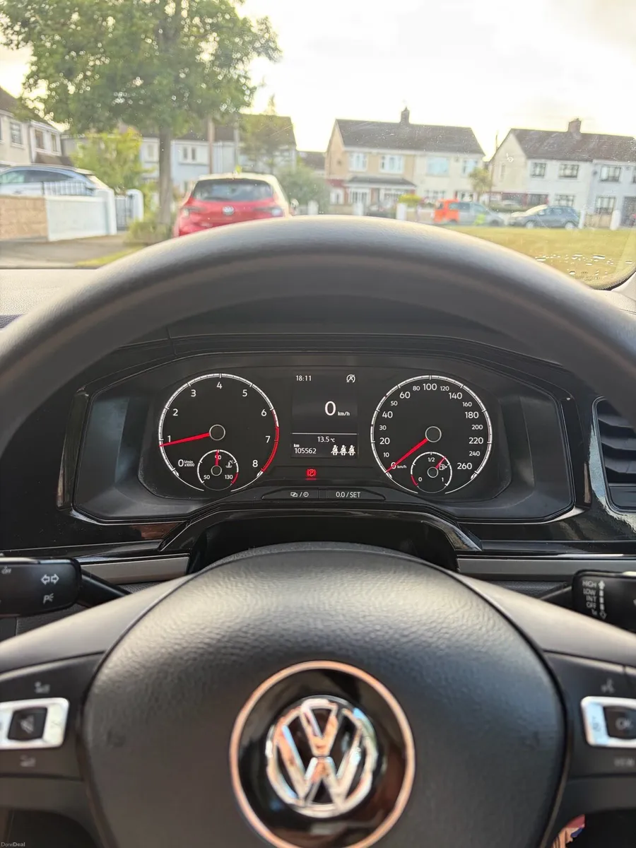 192 VOLKSWAGEN POLO 1.0 MPI 65HP TRENDLINE - Image 6