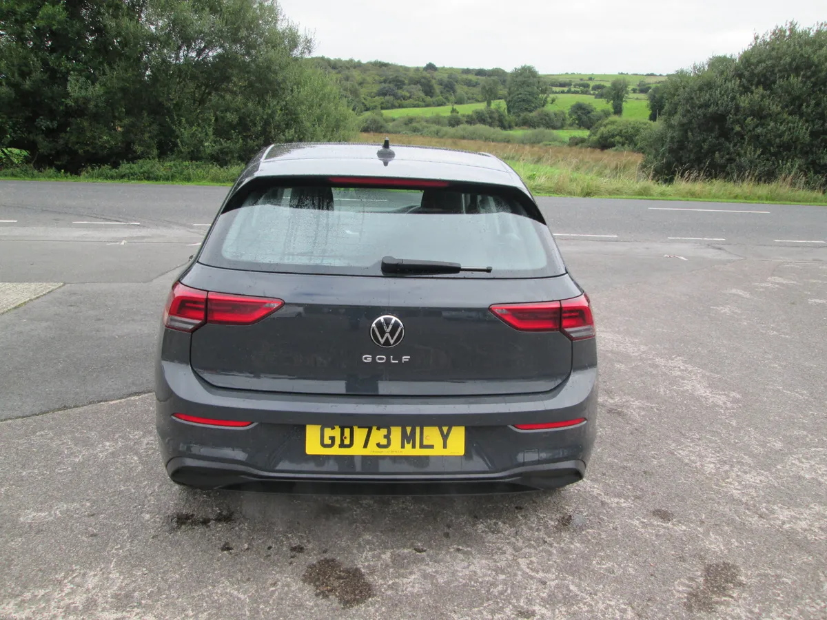 2024  VO;KSWAGEN  GOLF  1.5  TSI  LIFE  5DR - Image 6