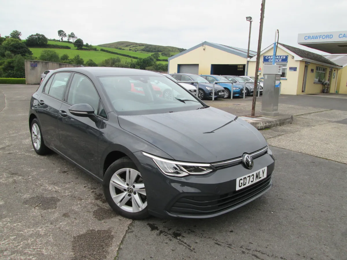 2024  VO;KSWAGEN  GOLF  1.5  TSI  LIFE  5DR - Image 1