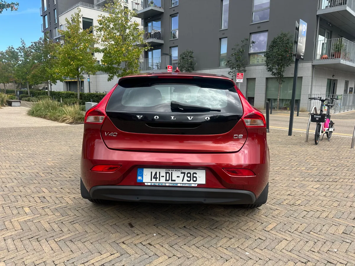 Volvo V40 2014 - Image 4