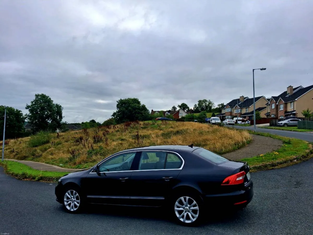 SKODA SUPERB 142 1.6 TDI MODEL HIGLINE!!! - Image 4