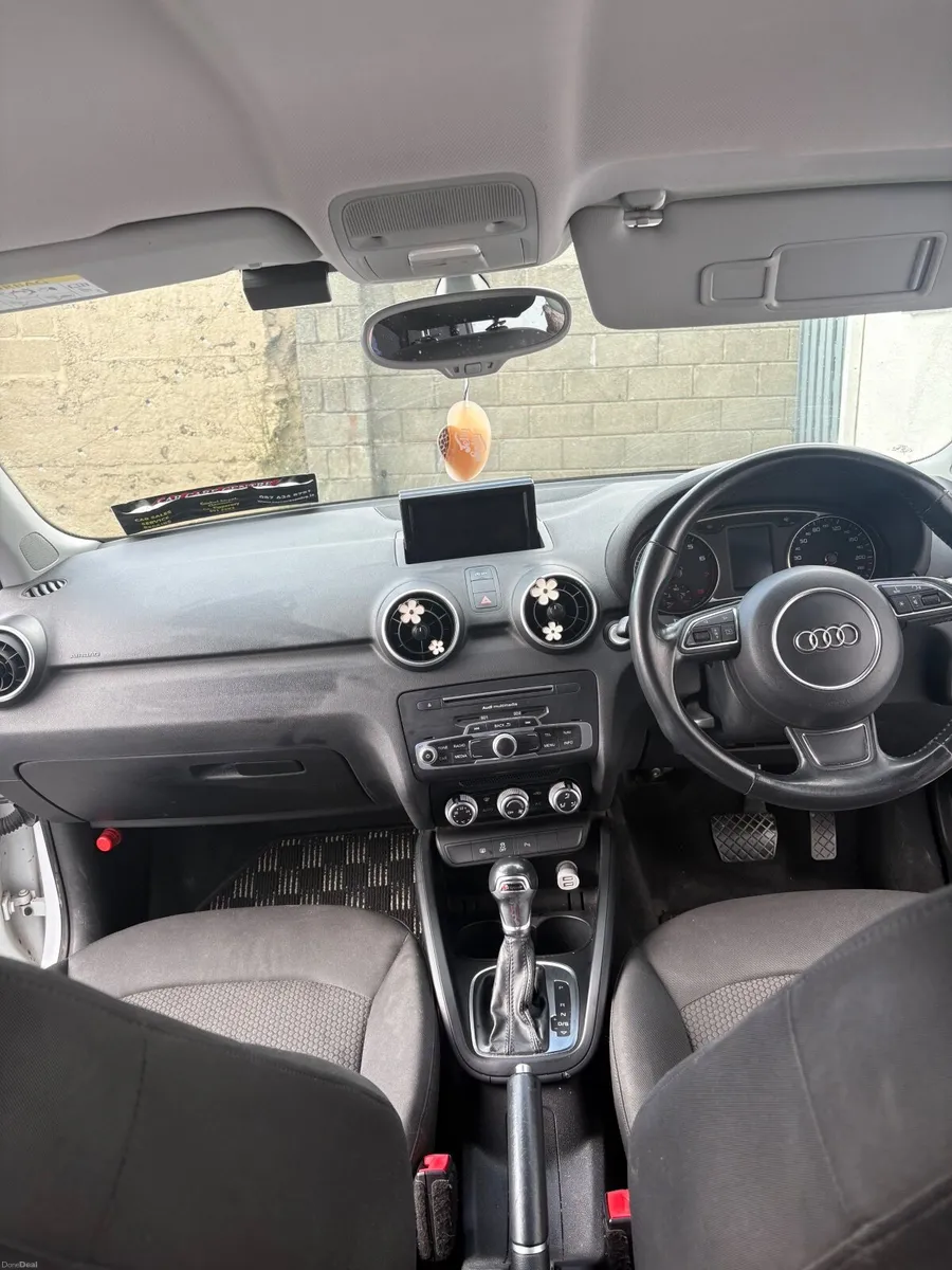 Audi A1 2016 - Image 5