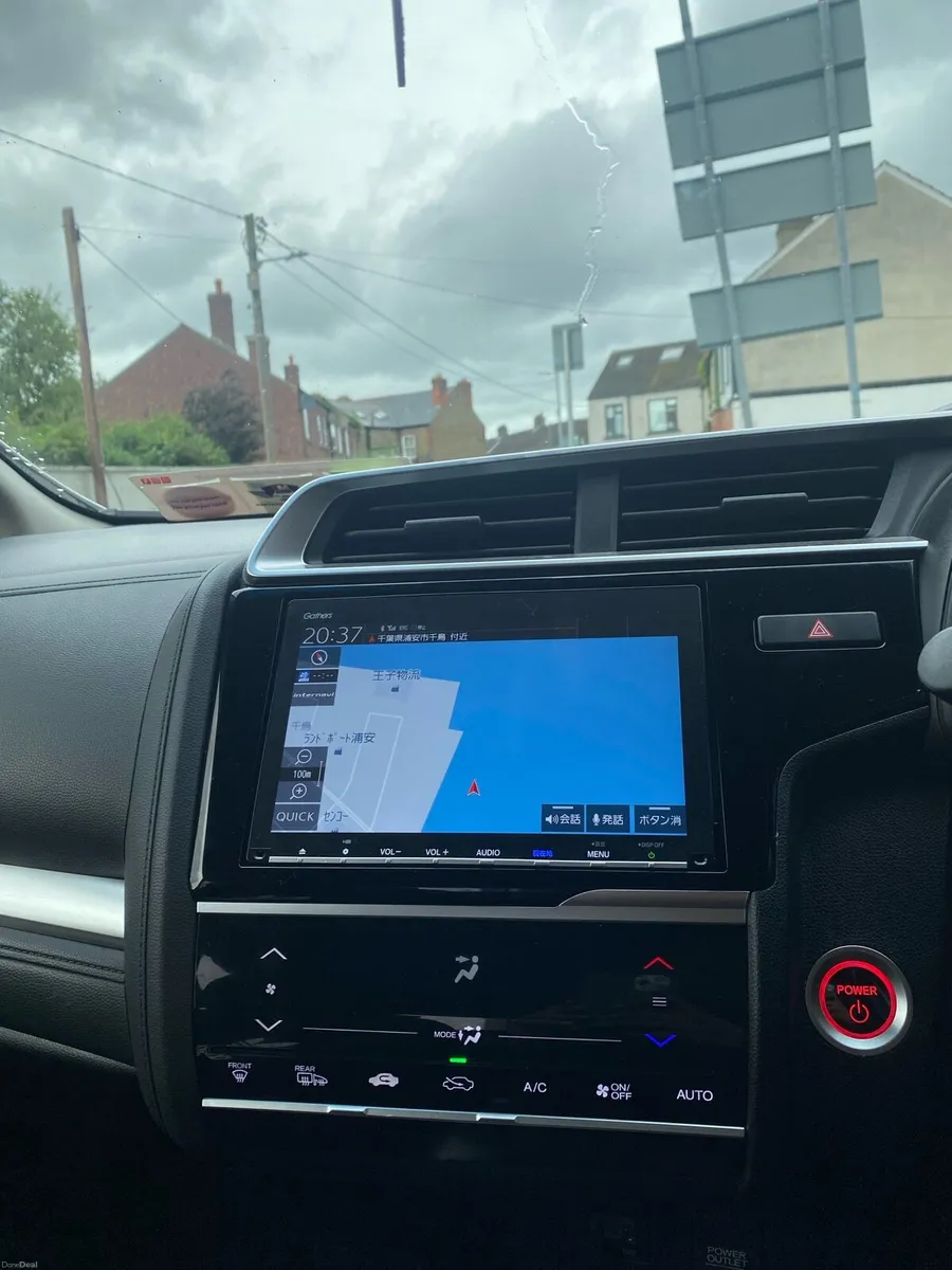 Car - Image 2