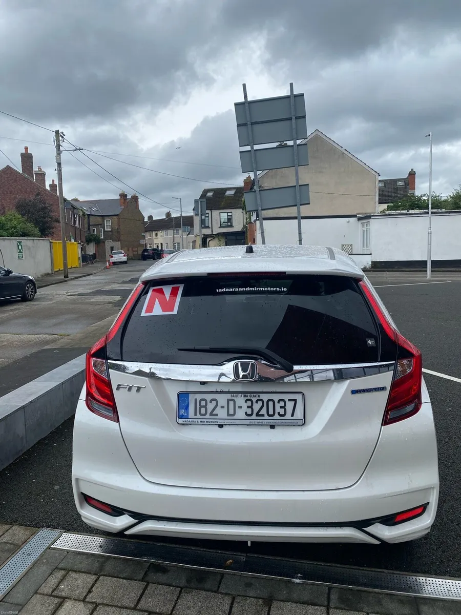 Car - Image 4