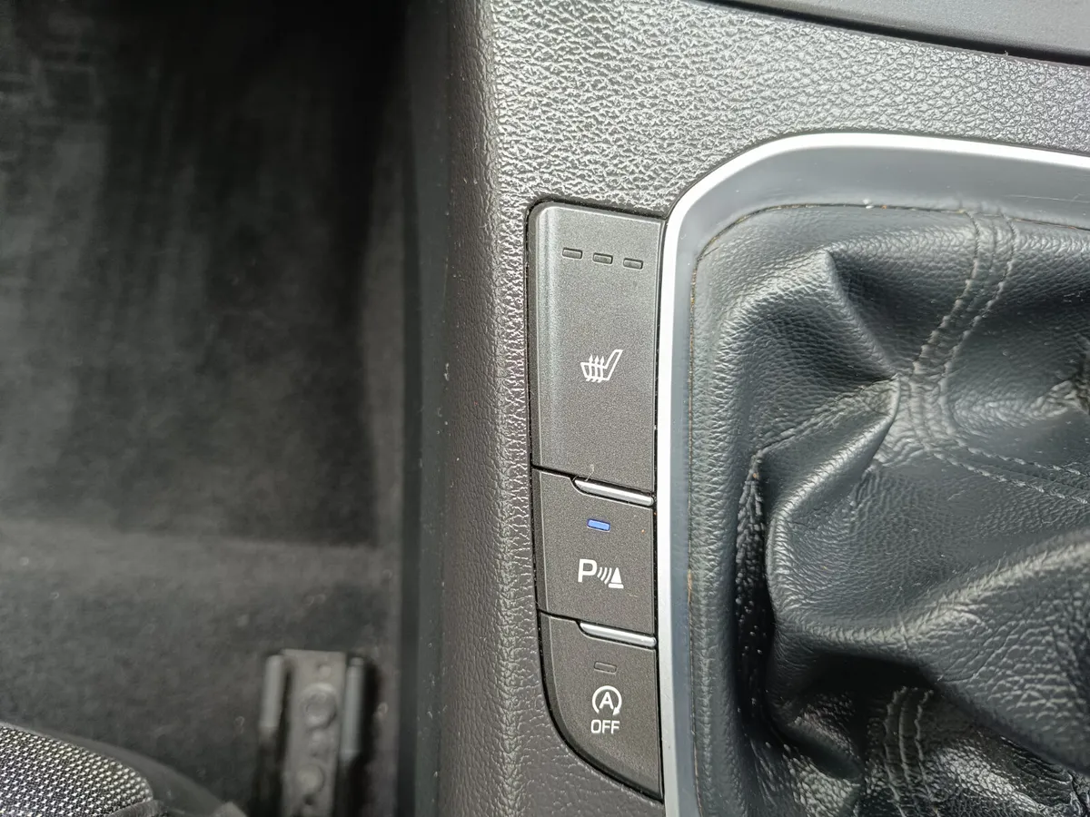 Hyundai i30 2017 - Image 3
