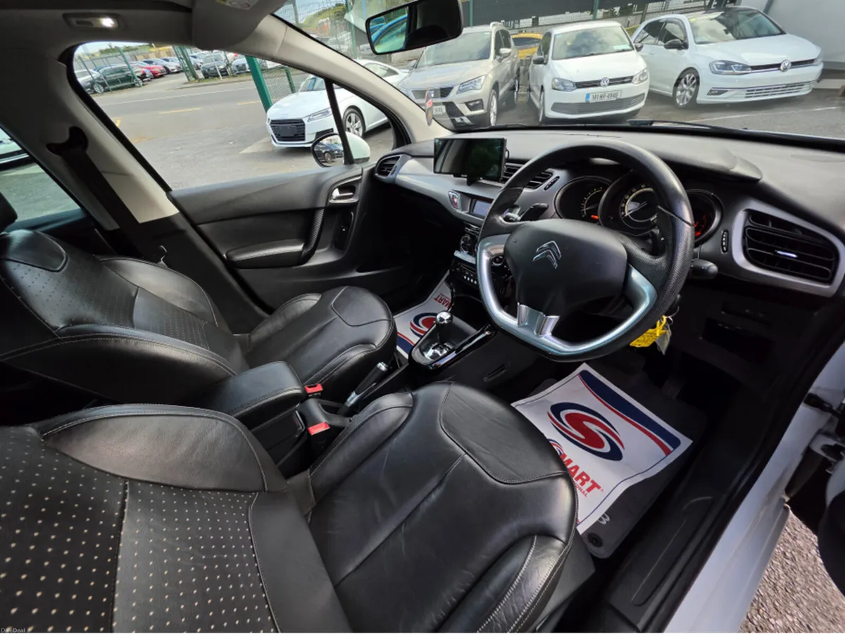 Citroen C3 ( 162 REG ) 1.2 - MOON ROOF LEATHER PAC - Image 4