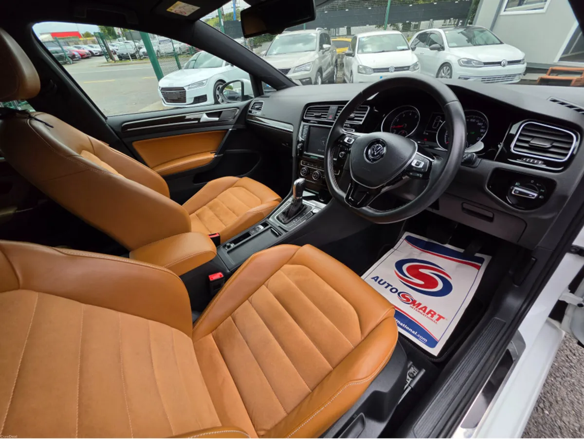 Volkswagen Golf SPECIAL TAN LEATHER MILANO PACK 1. - Image 2